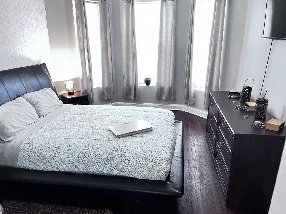 Simplified Living Space Chicago Eksteriør billede